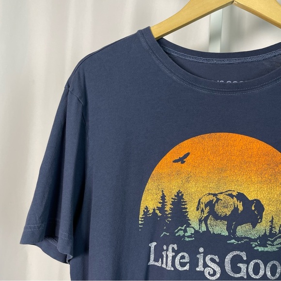 Life Is Good Men's Medium USa Buffalo Nature Outdoor Graphic Tee Shirt - Picture 6 of 6